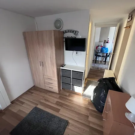 Vendégház Május 1
