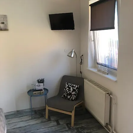 Majus 1 Vendeghaz- Se Guest house