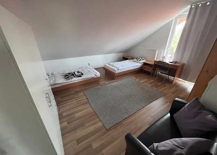 Május 1 Vendégház-