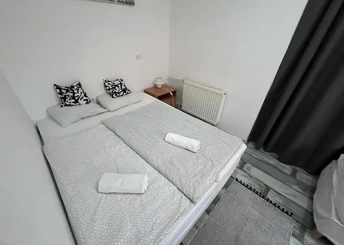 Május 1 Vendégház- 3* Se